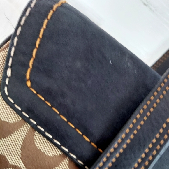 Coach special edition satchel Vintage 2004 Fall special edition collection - Picture 6 of 13